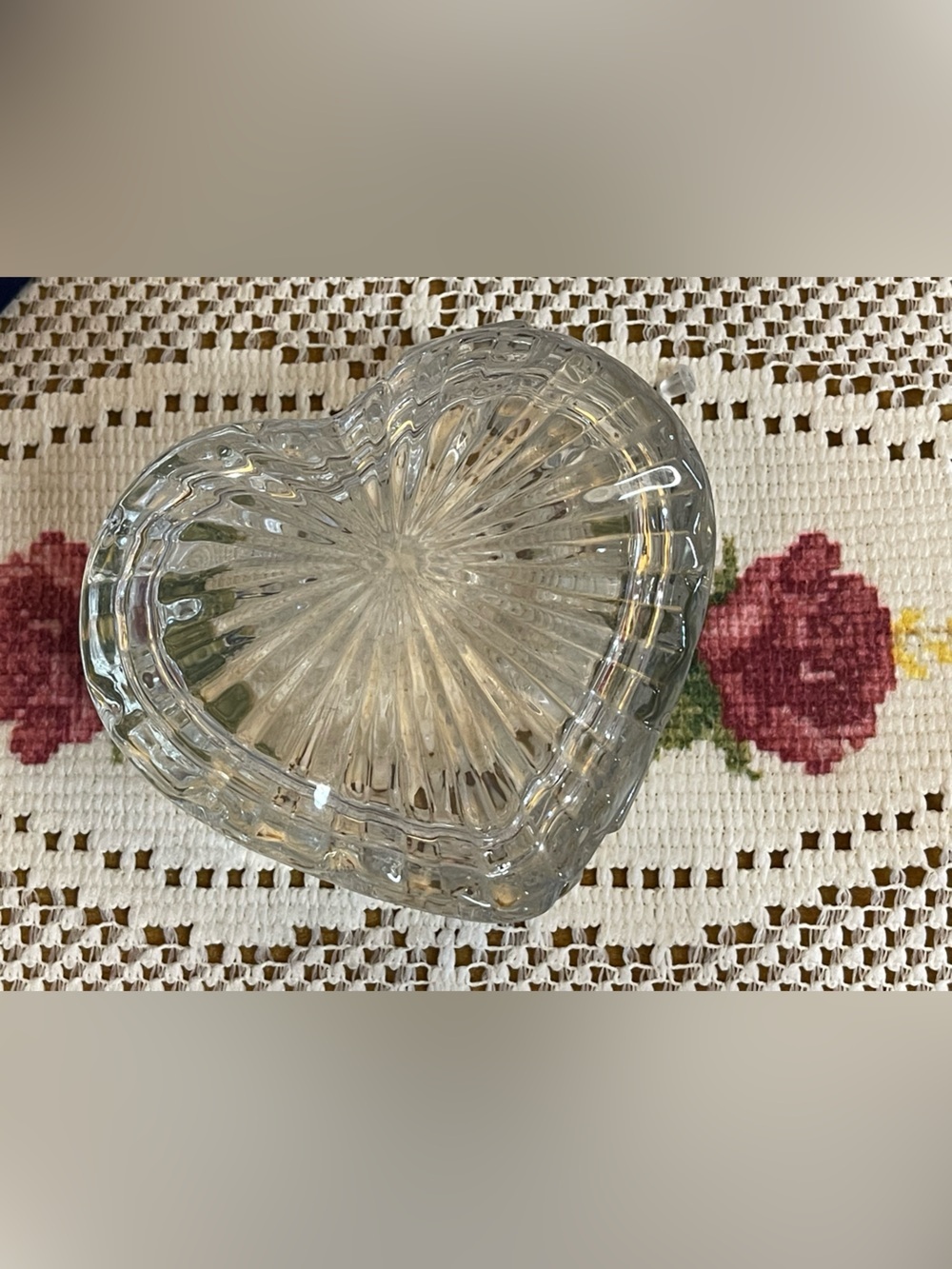 Vintage crystal heart trinket box